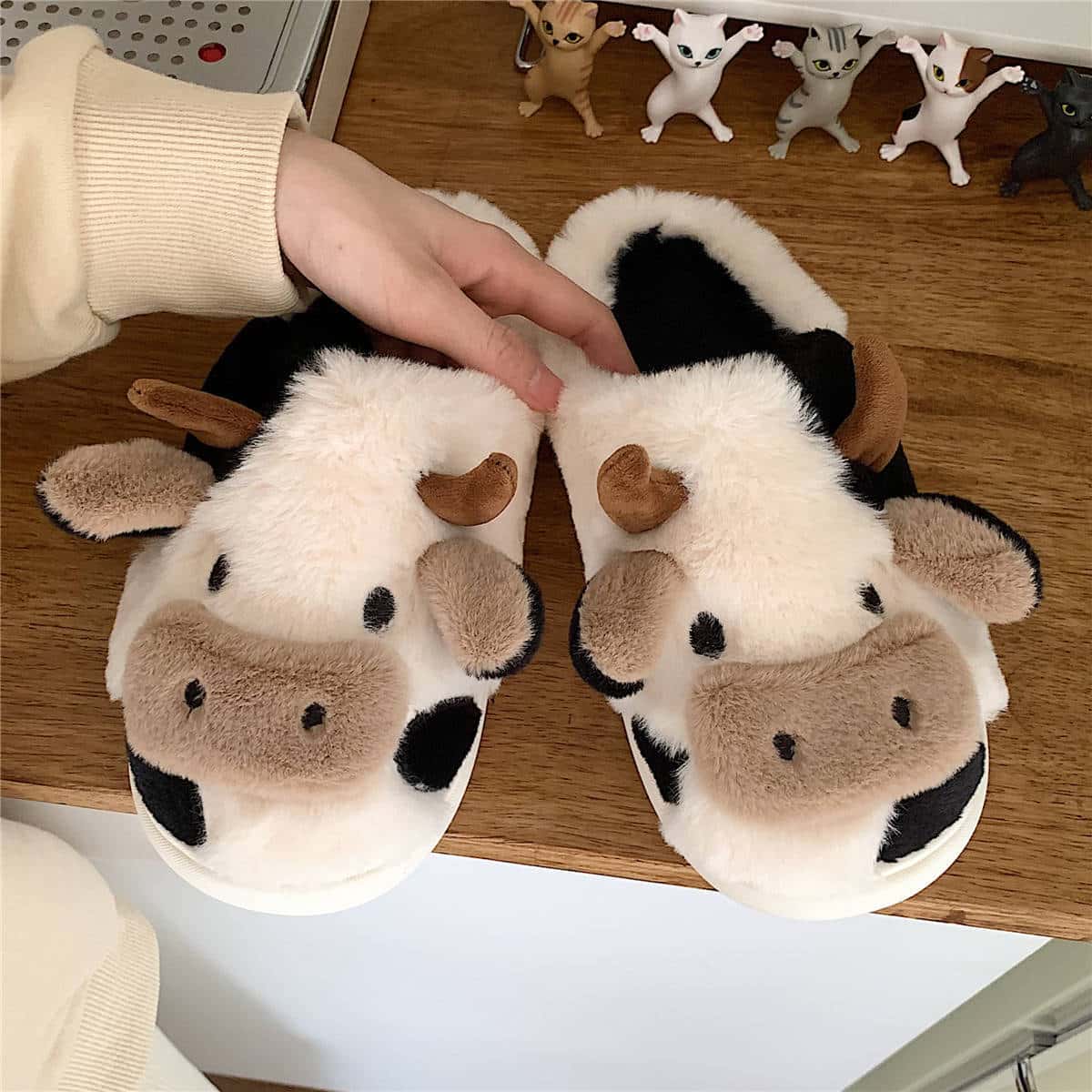 Cute Cow Animal Soft Fluffy Winter Slipper 6