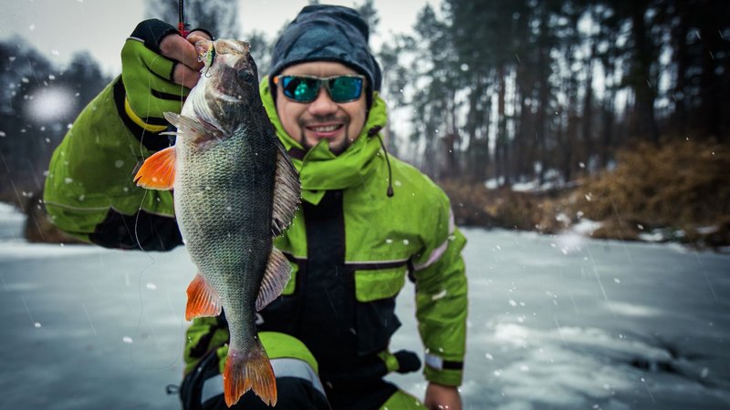 Catch the Big One in UK's Most Thrilling Ice Fishing Live Casinos Online